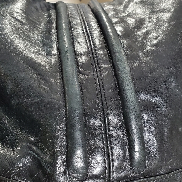 Black leather hobo bag - Picture 7 of 12